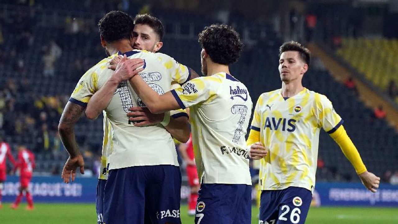 Fenerbahçe, Rayo Vallecano'yu 3-1 mağlup etti - Gazete Yazıyor