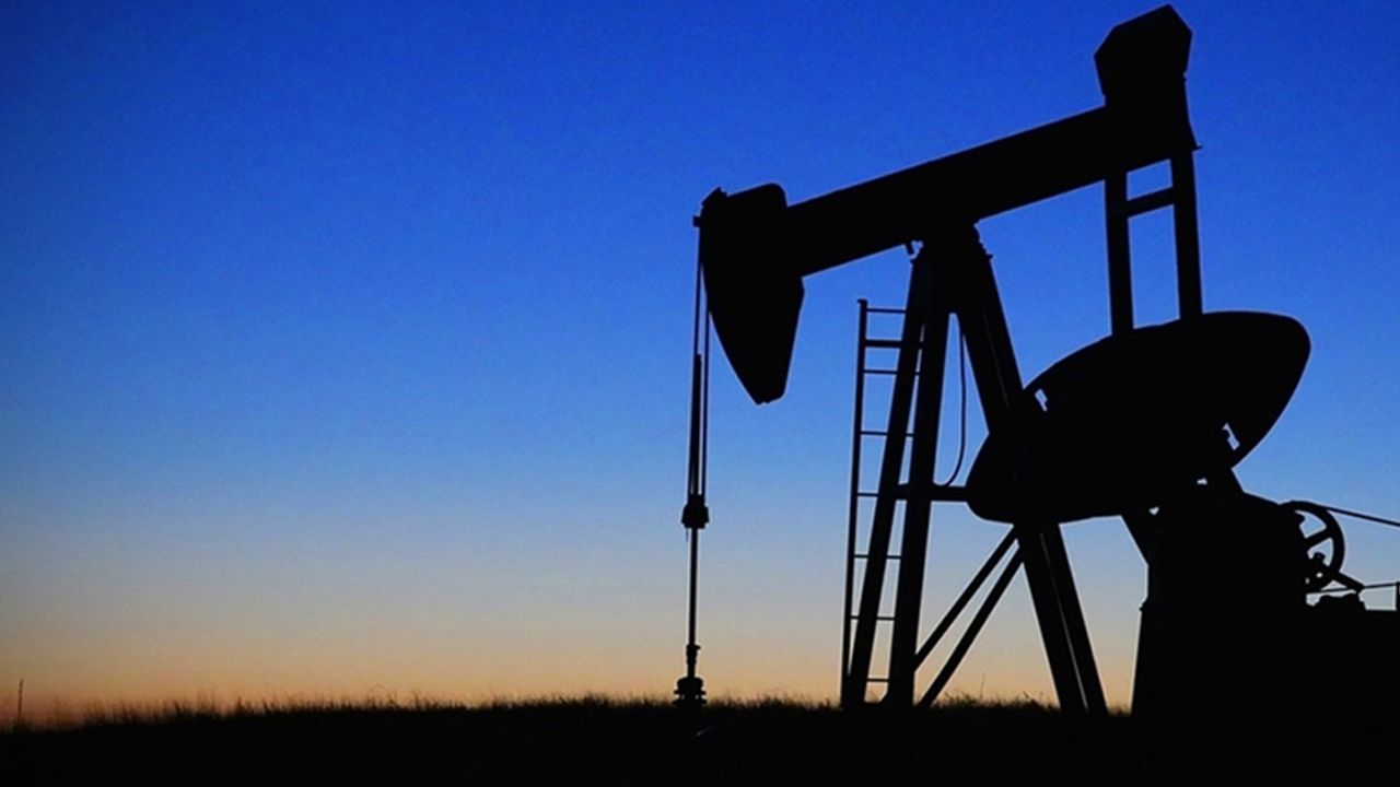 Suudi Arabistan petrol üretimini azalttı