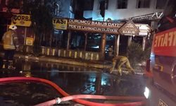 SON DAKİKA| Sancaktepe'de  korkutan yangın! Alevler geceyi aydınlattı