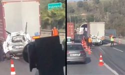İzmir'de korkunç kaza! İki tırın arasında kalan araç kağıt gibi ezildi