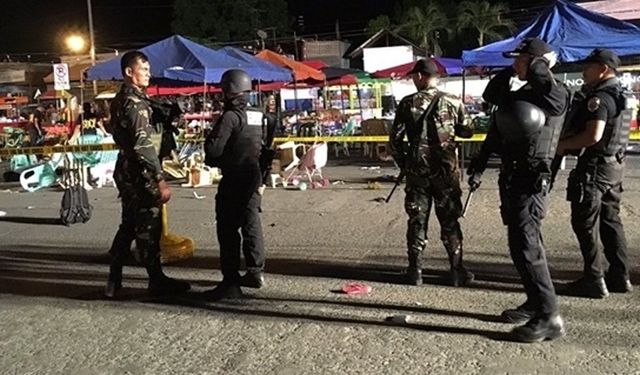 SON DAKİKA| Filipinler'de bombalı saldırı! Ölü ve yaralılar var