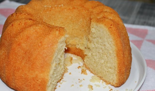 Tavus kuşu gibi kabaran kek tarifi!  28 yıllık pastaneci işin sırrını ilk kez verdi