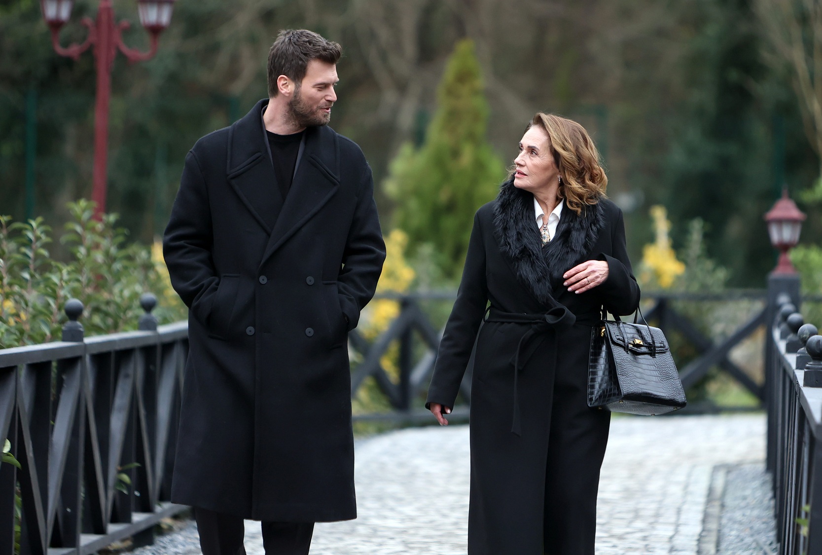 Aile dizi izle ilk bölüm
