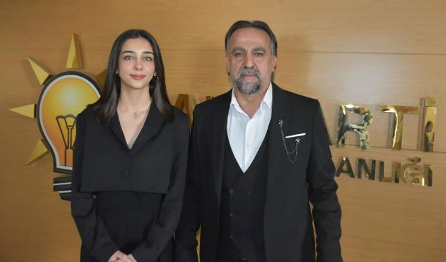 Nisa Alptekin’ ve babası