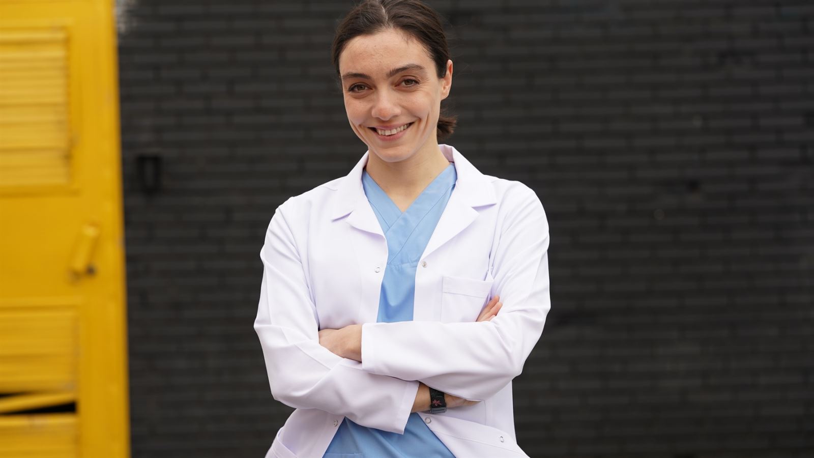 Merve Dizdar kimdir, kaç yaşında, nereli Merve Dizdar biyografisi3