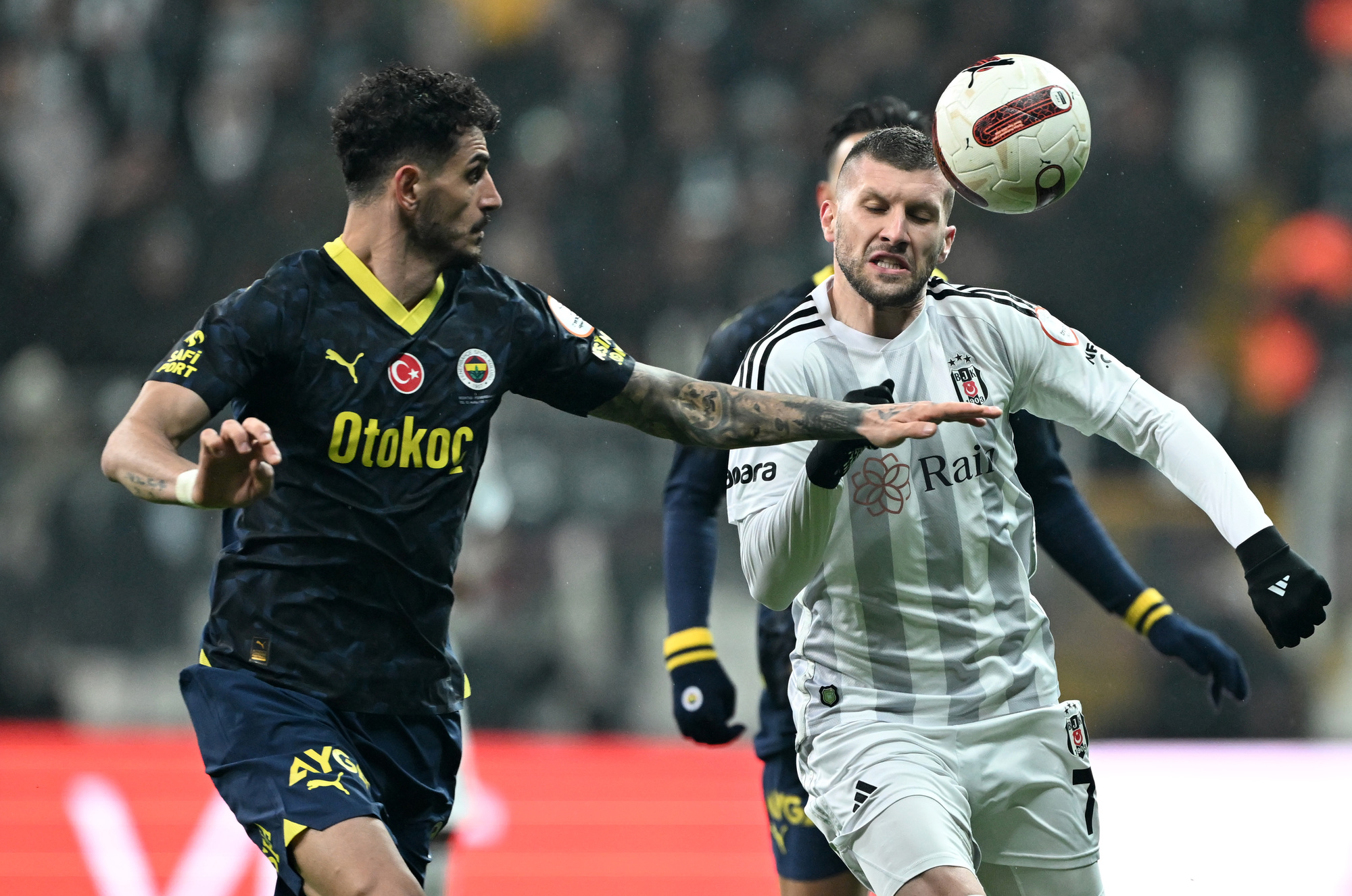 Aa 20231209 33145083 33145076 Besiktas Fenerbahce (1)